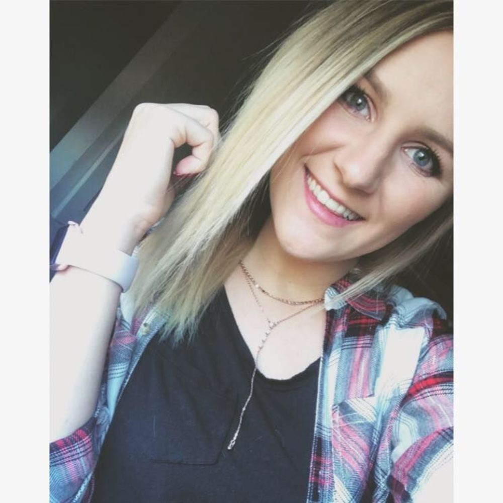 Meet your Posher, Danel